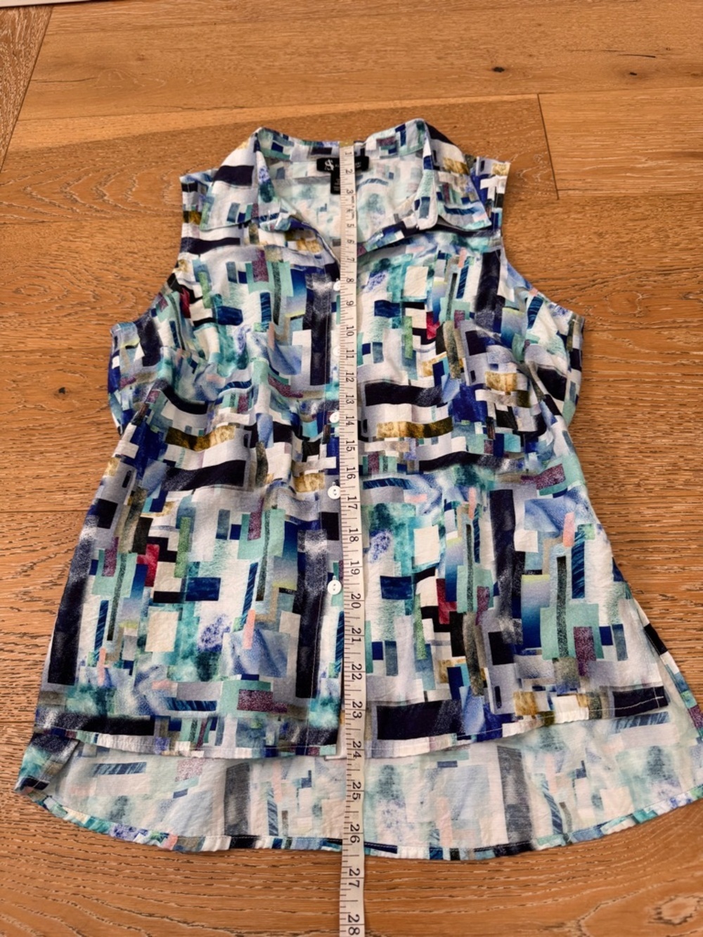 Sleeveless Button-Front Collared Top in Multicolor Blue Print Sz S - Picture 9 of 12